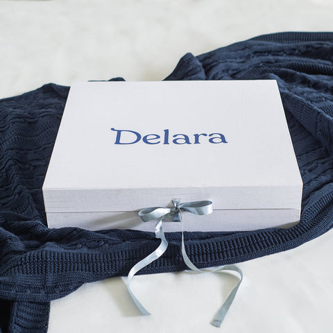 Organic Cotton Cable Knit Throw (Dark Navy)