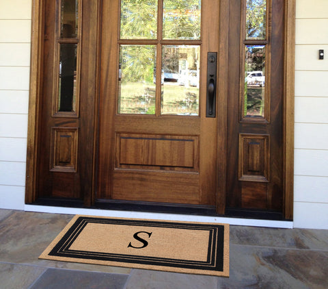 DeHond Classic Border Flocked Monogrammed Doormat 18"X30"