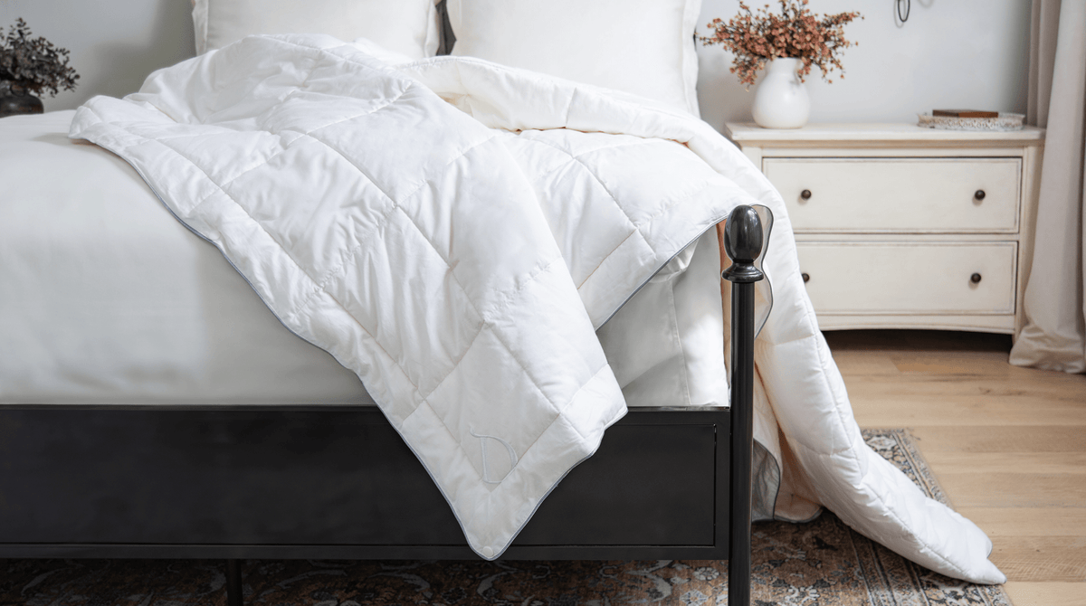 Duvet Inserts vs Comforters: What’s the Difference and Which One is Right for You? - Delara
