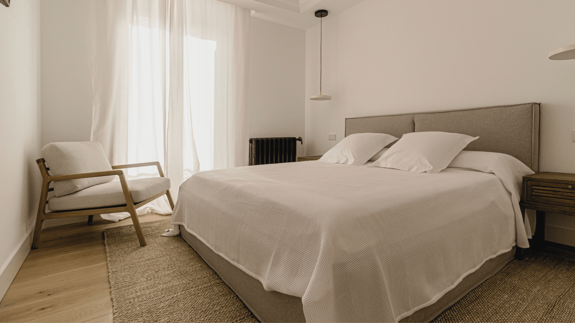 Mother’s Day Gift Guide: Create a Bedroom Sanctuary She’ll Love - Delara