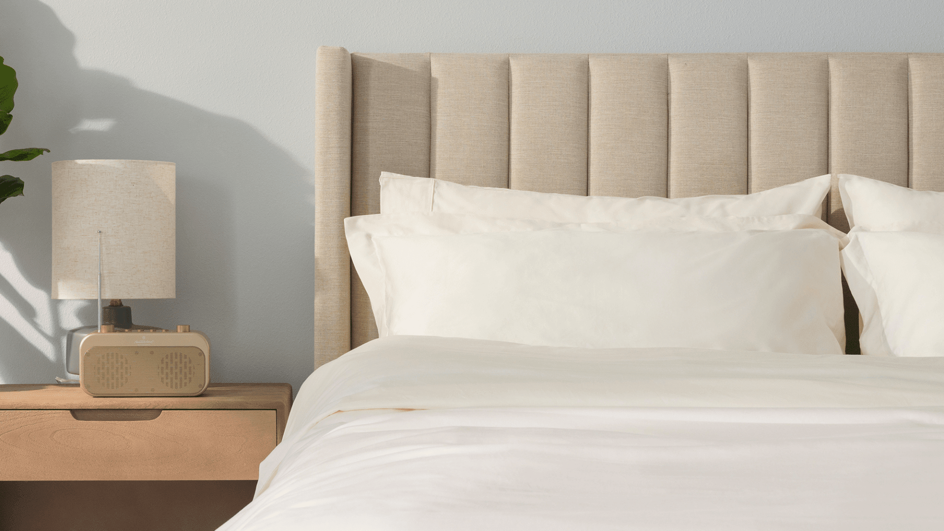 Sateen vs. Percale Sheets: How to Choose the Right Organic Cotton Weave - Delara