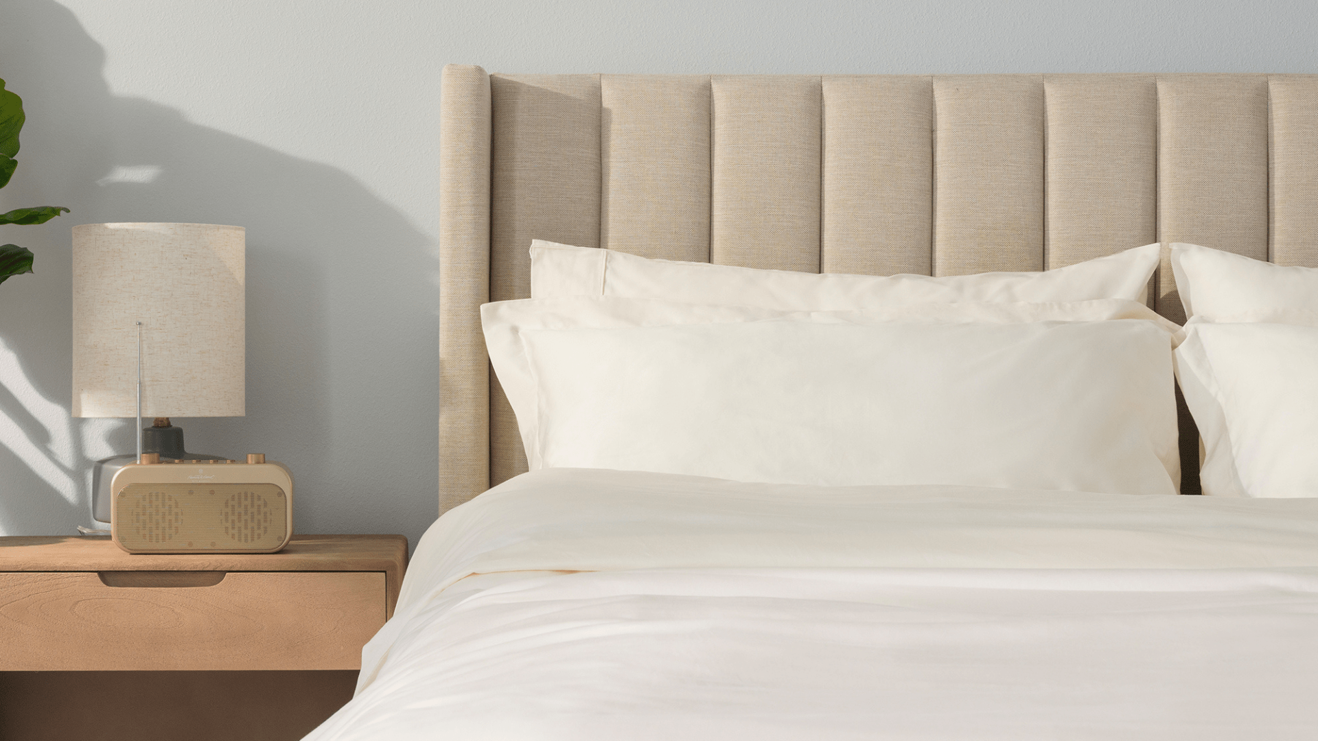 Sateen vs. Percale Sheets: How to Choose the Right Organic Cotton Weave - Delara