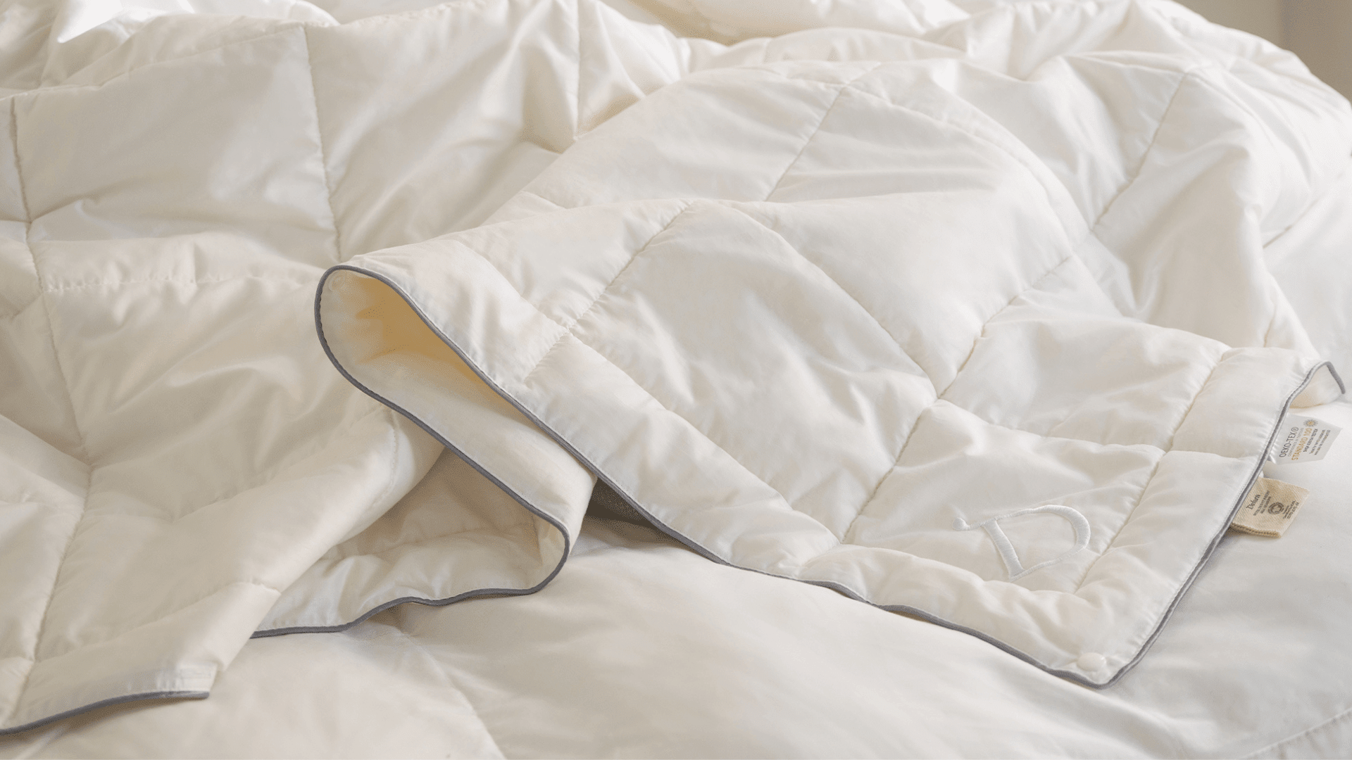 Why Wool Comforters Are Perfect For Both Hot And Cold Sleepers - Delara