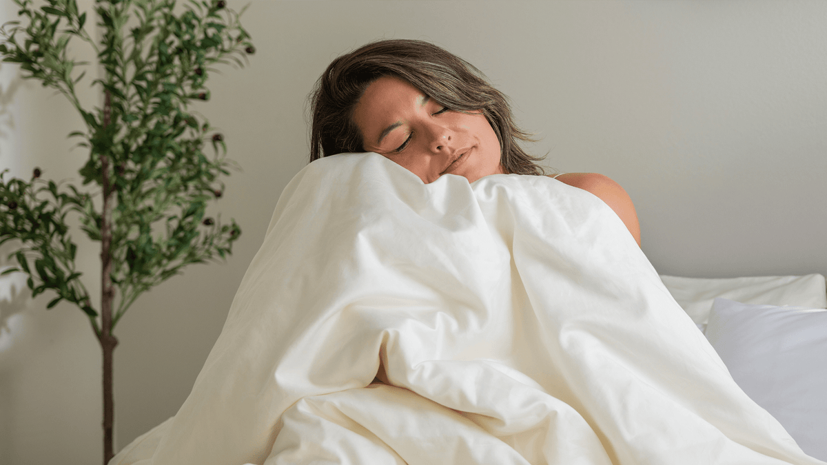 Duvet Insert vs. Comforter: What's the Difference and Which Do You Need? - Delara