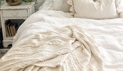How to Style Throws and Blankets