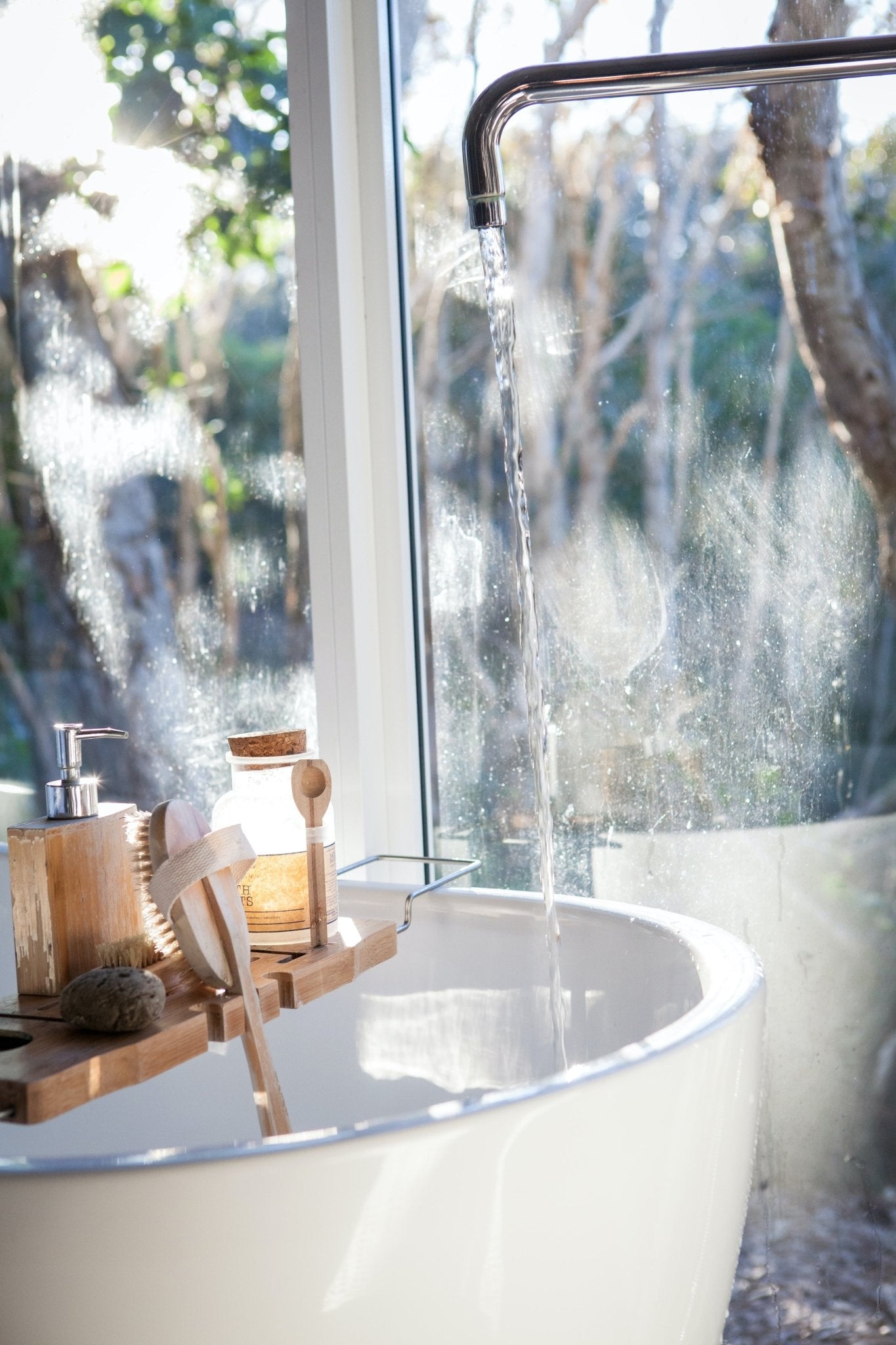 6 Sustainable Swaps for a Zero Waste Bathroom - Delara