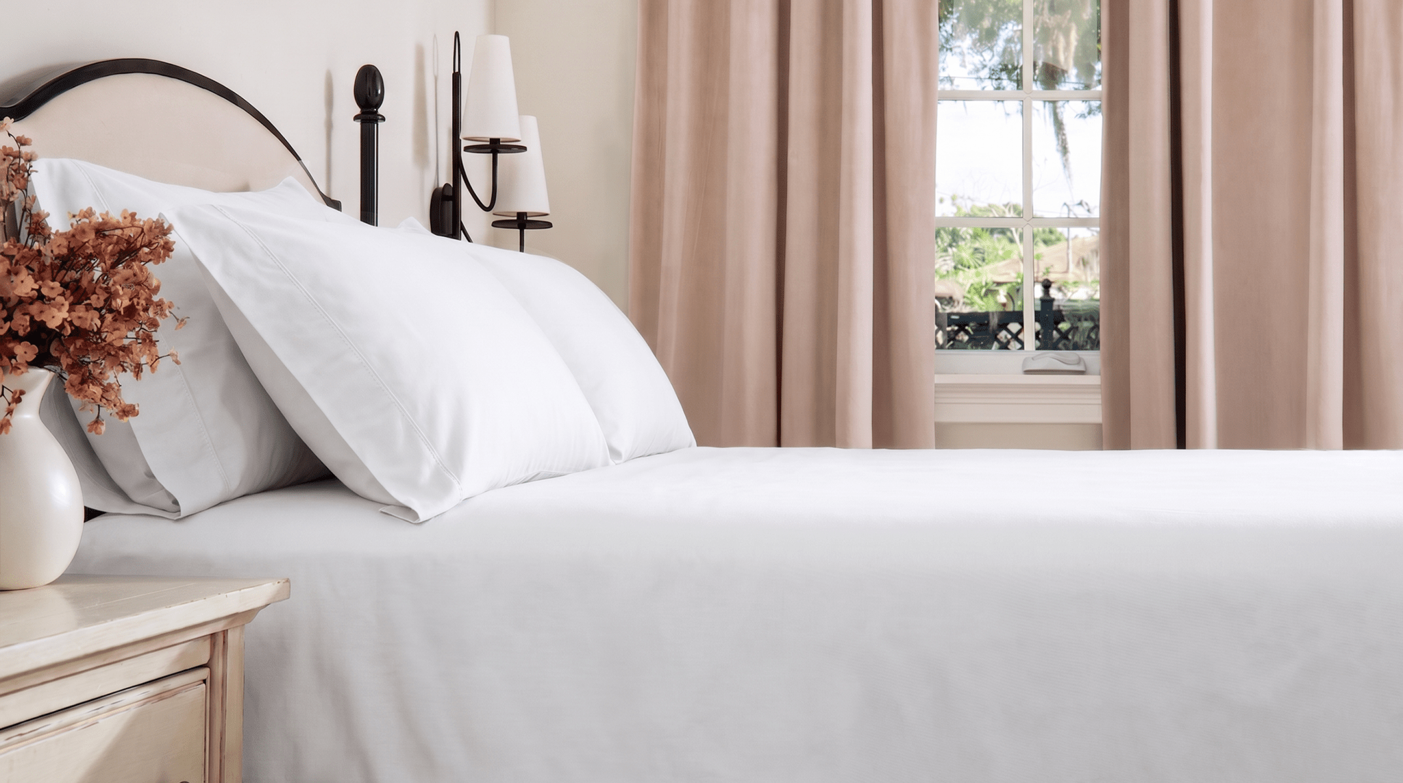 Percale vs Sateen Sheets: Which Fabric Is Best for You? - Delara