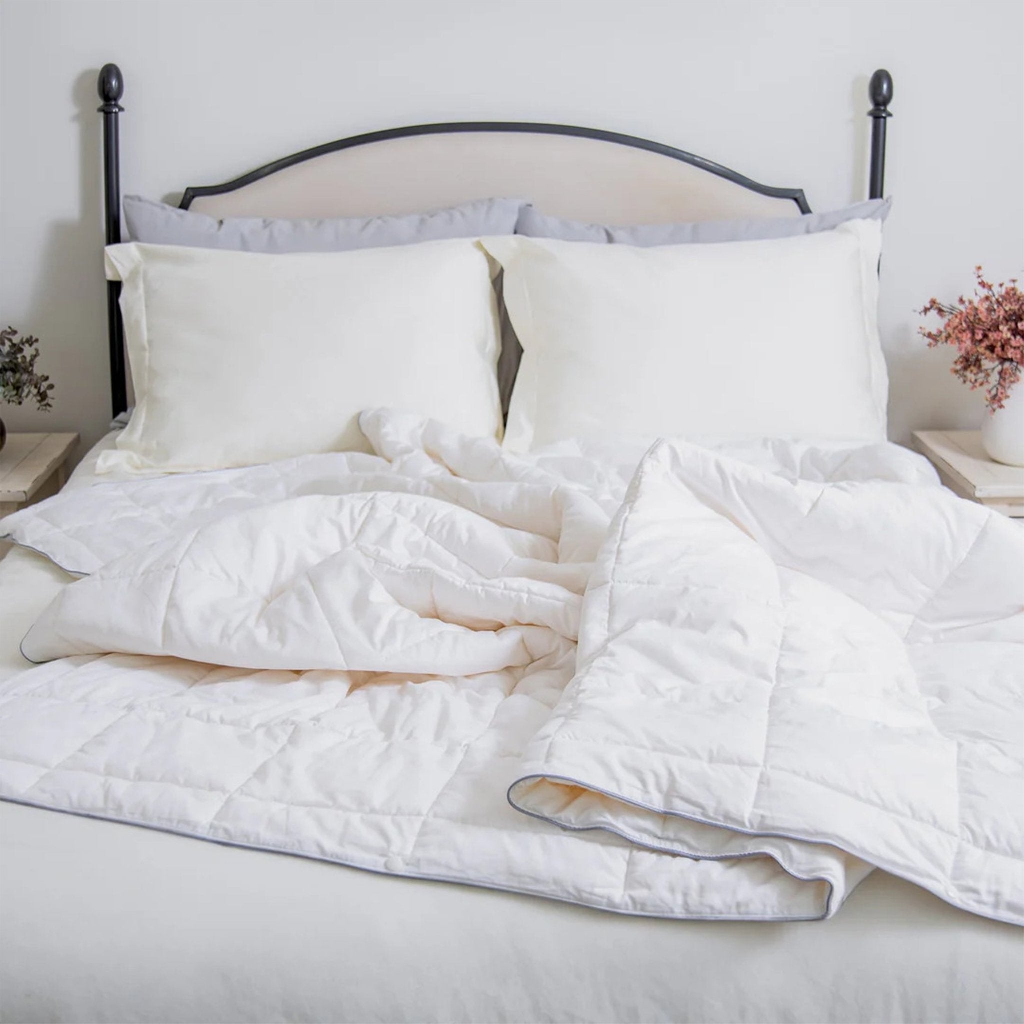 3IN1 Adjustable Down Alternative Comforter - Delara