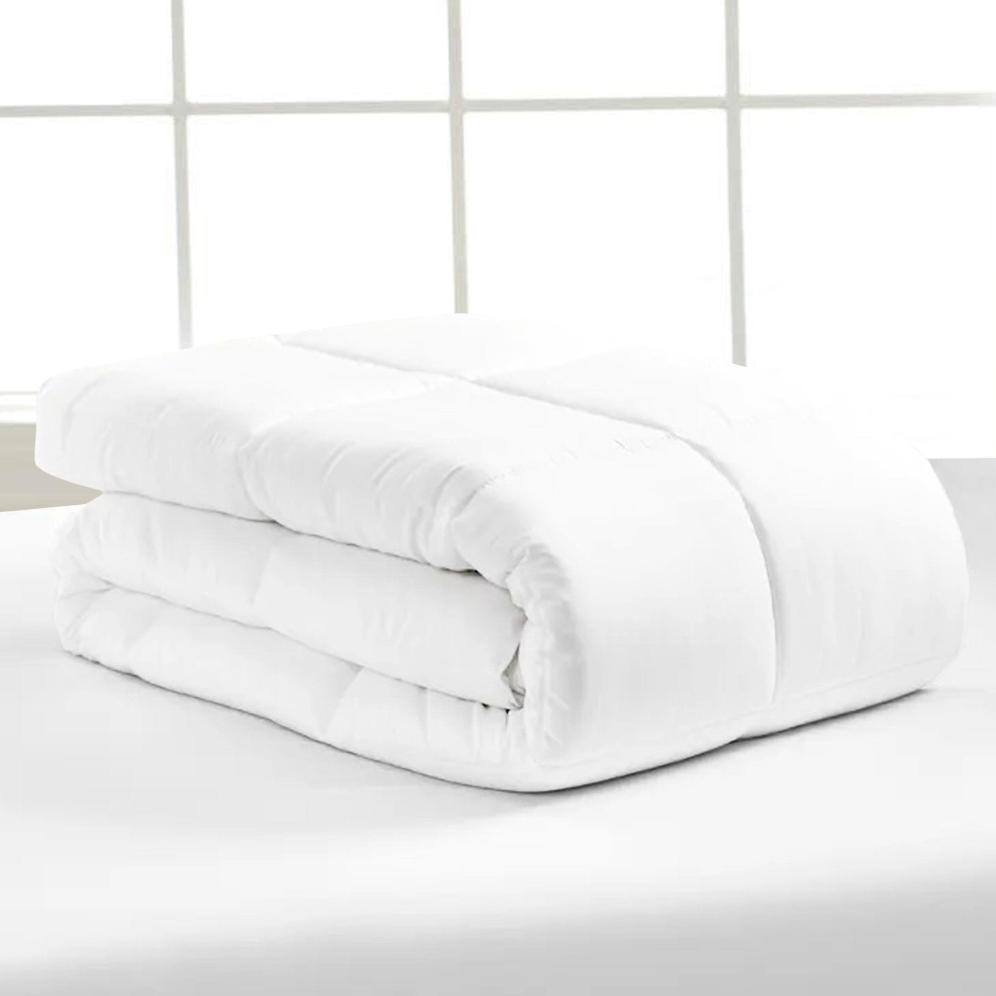 Light Weight Down Alternative Duvet - Delara