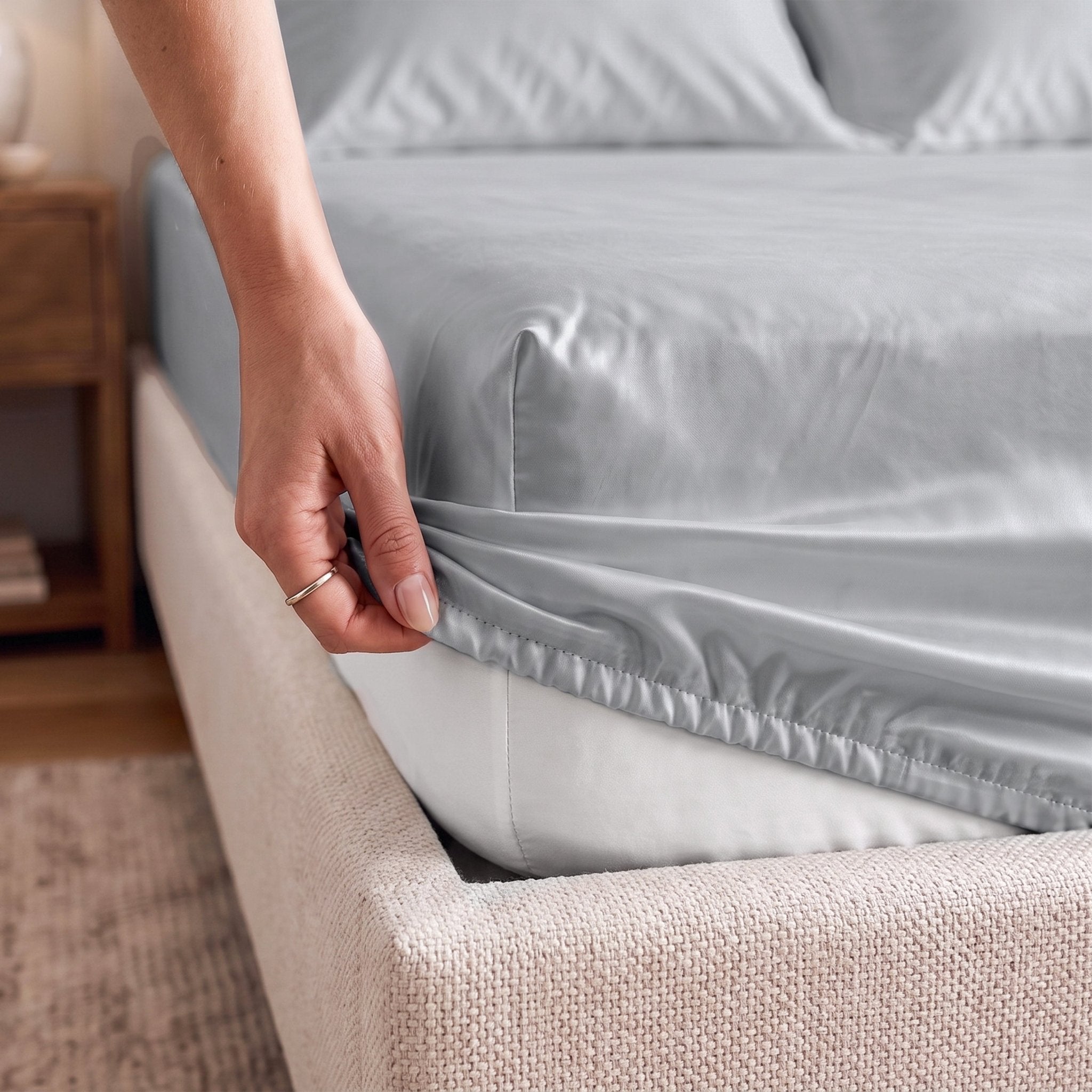100% Organic Cotton 400TC Sateen Fitted Sheet - Delara